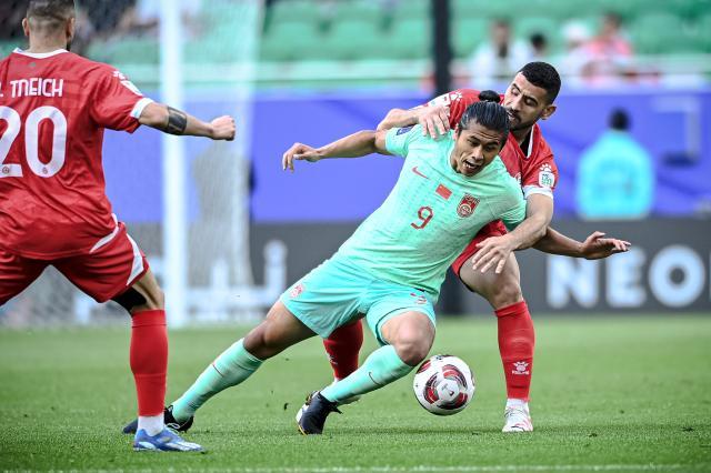 开云平台-张玉宁首度首发扬家军憾平局：非绝对机会差一口气