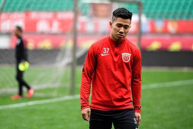 陈彬彬留日困难机遇并存 富山主帅曾执教浙江梯队